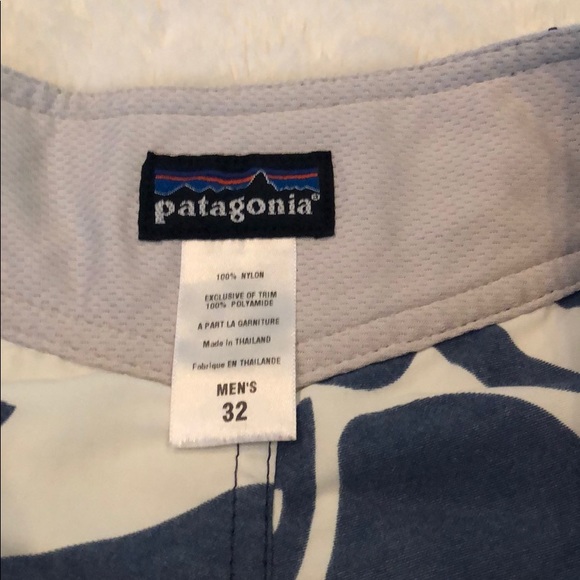 Like new Patagonia Men’s swim trunks sz 32 - Picture 3 of 5